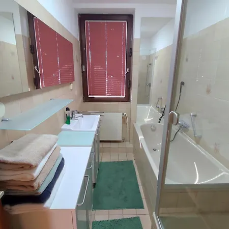 Charming With A Tranquil Balcony Garden View Apartment *