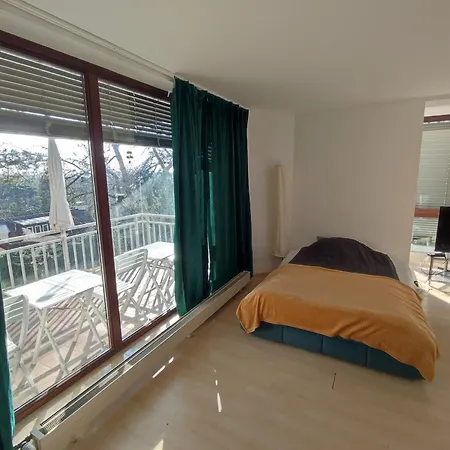 Apartment Charming With A Tranquil Balcony Garden View Wiesbaden