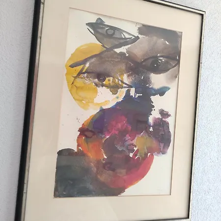 Charming With A Tranquil Balcony Garden View 威斯巴登